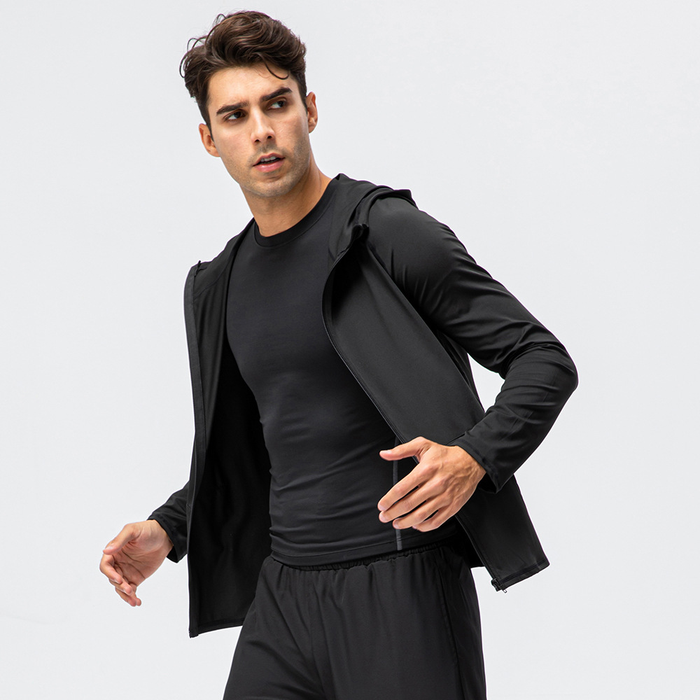 سترة رياضية رجالية ذات قلنسوة  - مراجعة Outdoor Sport Jacket Brand وسعره