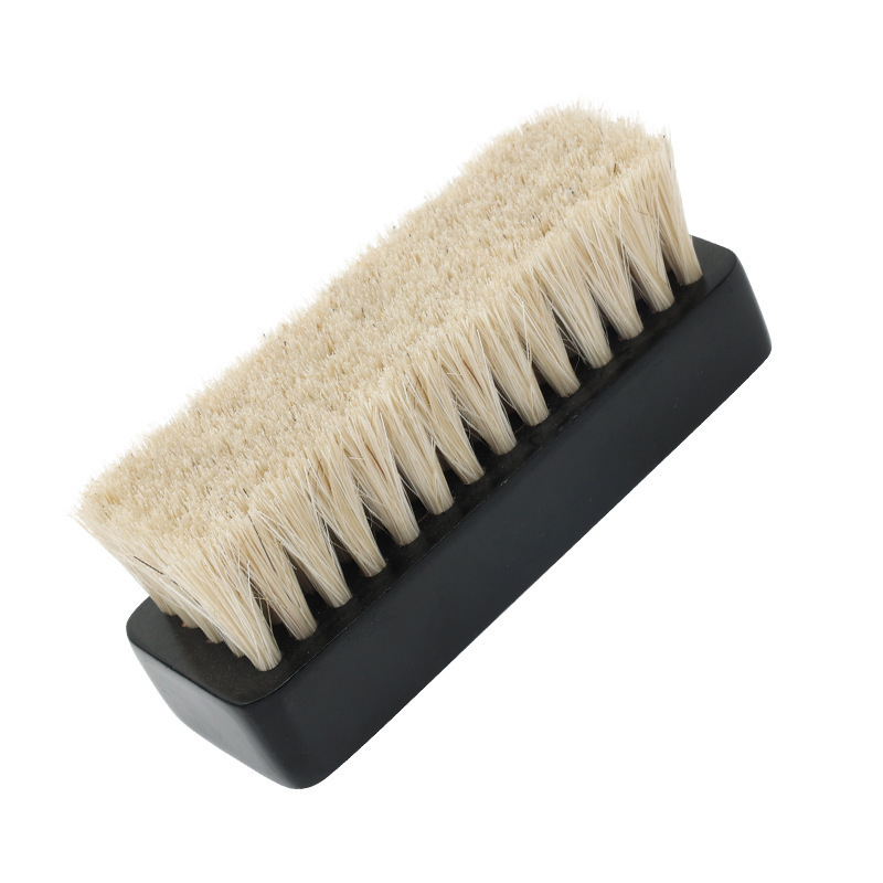 فرشاة متينة من شعر الخيل للأحذ - مراجعة Brushing Boot Horse وسعره